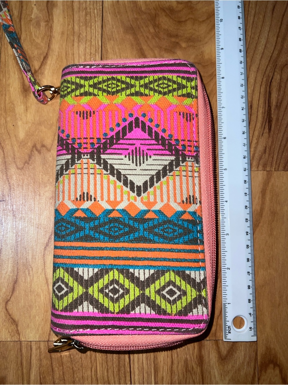 Aztec Geometric Zip Wallet - Picture 6 of 7